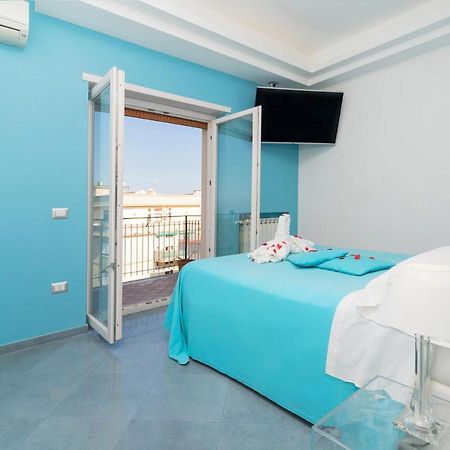 Guest House Emily Suites Sorrente Extérieur photo