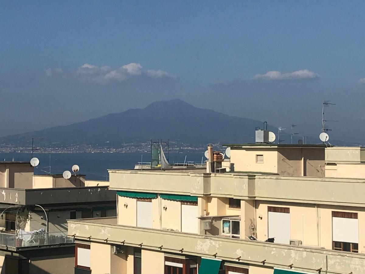 Guest House Emily Suites Sorrente Extérieur photo