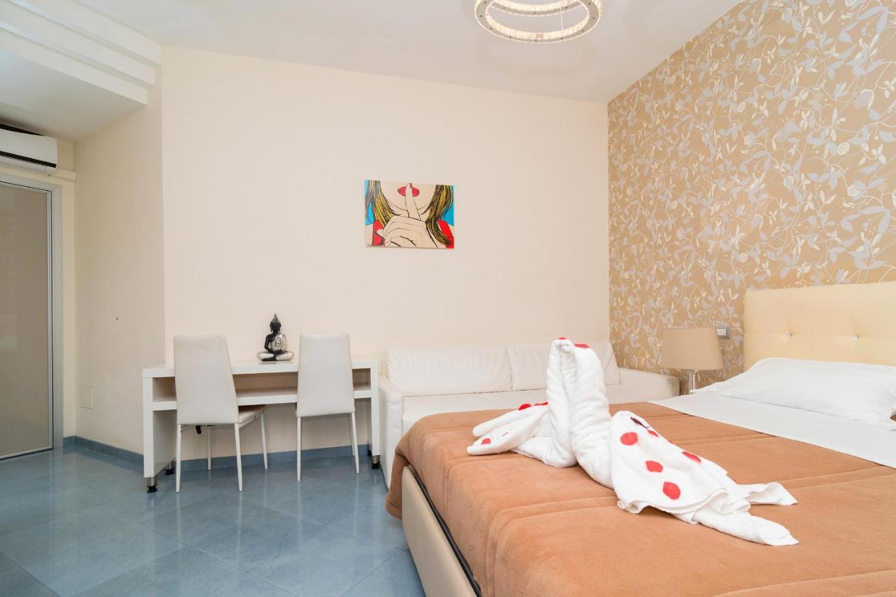 Guest House Emily Suites Sorrente Extérieur photo