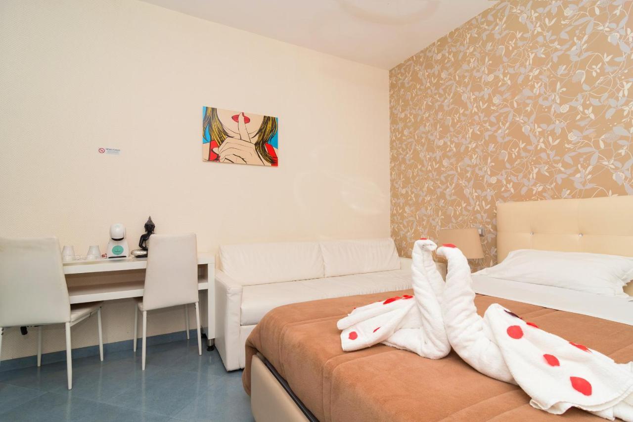 Guest House Emily Suites Sorrente Extérieur photo
