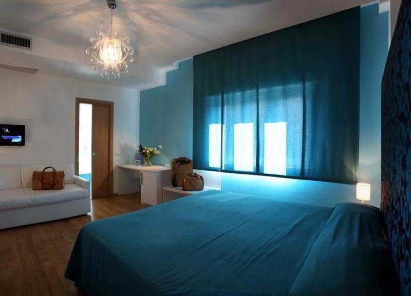 Guest House Emily Suites Sorrente Extérieur photo